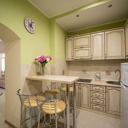 Apartment M&K In The Center Lviv Exterior foto